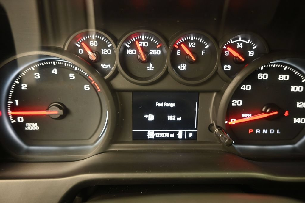 Used 2022 Chevrolet Silverado 2500 Custom w/ Custom Convenience Package AWD/4WD image 13