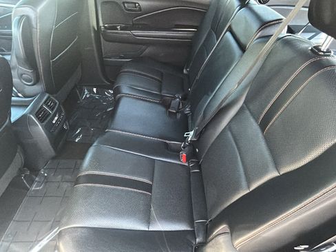 Used 2022 Honda Pilot TrailSport image 24