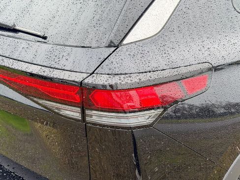 New 2026 Volkswagen Tiguan S image 7