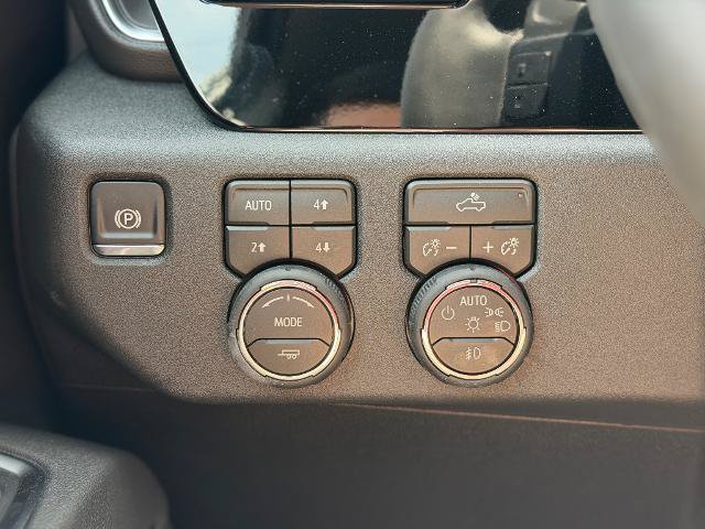 New 2026 Chevrolet Silverado 1500 RST w/ Convenience Package II AWD/4WD image 6