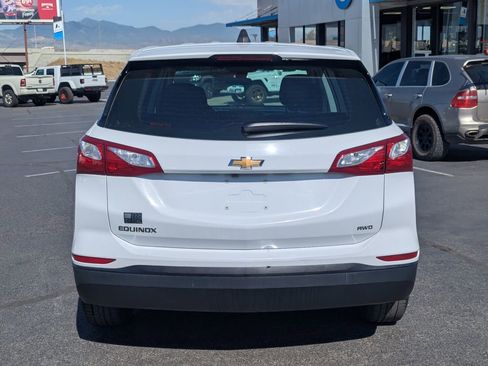 Used 2021 Chevrolet Equinox LS AWD/4WD image 6