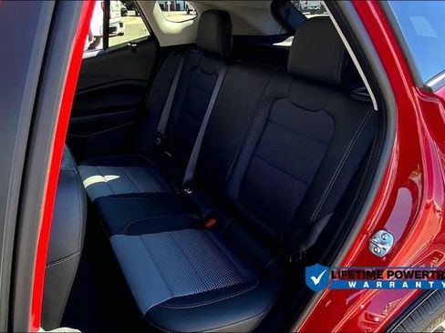 New 2026 Chevrolet Trax LT w/ Driver Confidence Package image 11