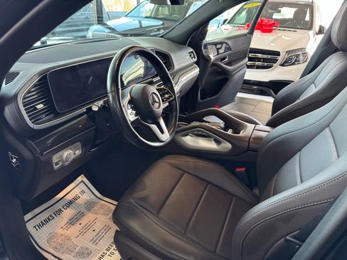 Used 2021 Mercedes-Benz GLS 450 4MATIC w/ Warmth & Comfort Package image 9