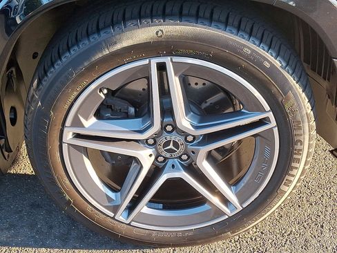 Used 2021 Mercedes-Benz GLS 580 GLS 580 image 8