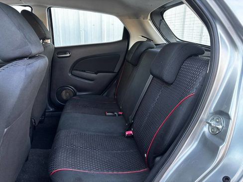 Used 2013 MAZDA MAZDA2 Touring image 19