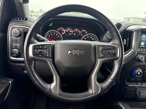 Used 2022 Chevrolet Silverado 1500 LT Trail Boss w/ Bed Protection Package AWD/4WD image 21
