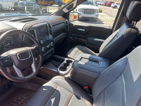 Used 2021 GMC Sierra 1500 Denali w/ Denali Ultimate Package AWD/4WD image 14