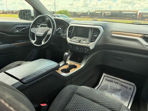 Used 2017 GMC Acadia SLE FWD image 34