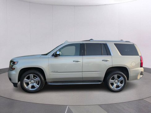 Used 2017 Chevrolet Tahoe Premier RWD image 2