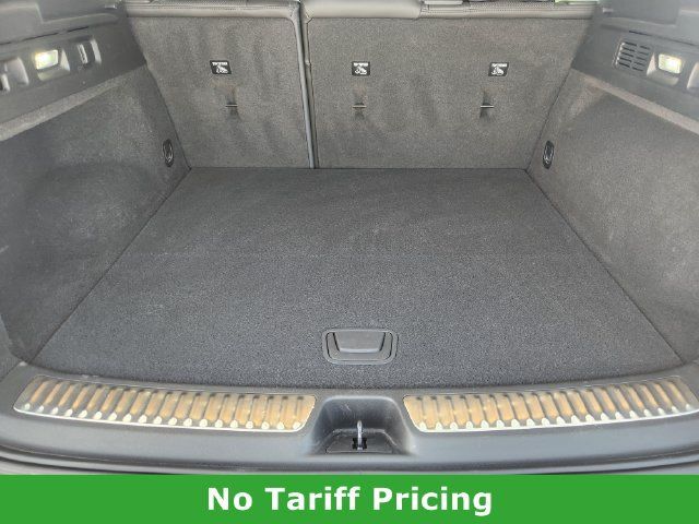 Used 2021 Buick Envision Essence w/ Technology Package I FWD image 31