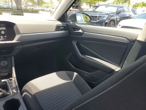 Used 2023 Volkswagen Jetta S FWD image 15