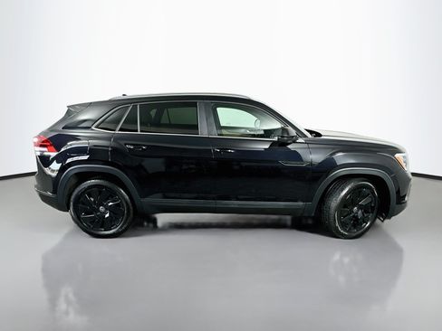 Used 2025 Volkswagen Atlas Cross Sport SE AWD/4WD image 8