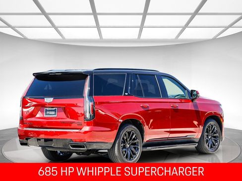 Used 2024 Cadillac Escalade Sport w/ LPO, ONYX Package AWD/4WD image 4