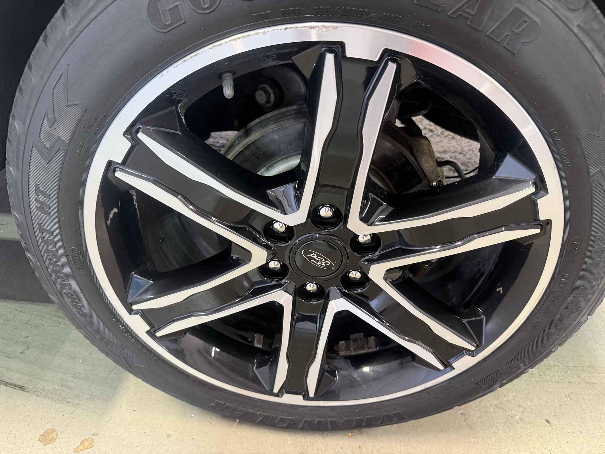 Used 2019 Ford Expedition Max Limited w/ Special Edition Package AWD/4WD image 29