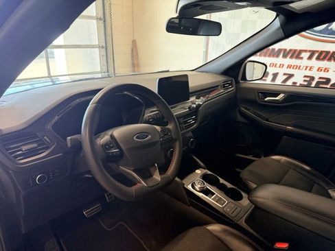 Used 2023 Ford Escape ST-Line image 12