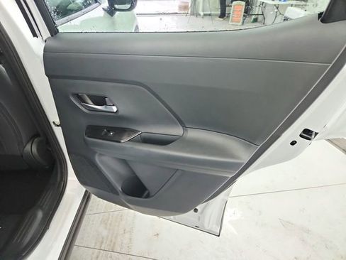 New 2026 Nissan Kicks SV w/ SV Premium Package image 39