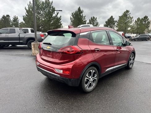 Used 2019 Chevrolet Bolt Premier w/ Infotainment Package image 3