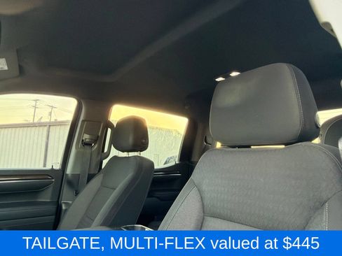 Used 2023 Chevrolet Silverado 1500 LT w/ Z71 Off-Road Package AWD/4WD image 8