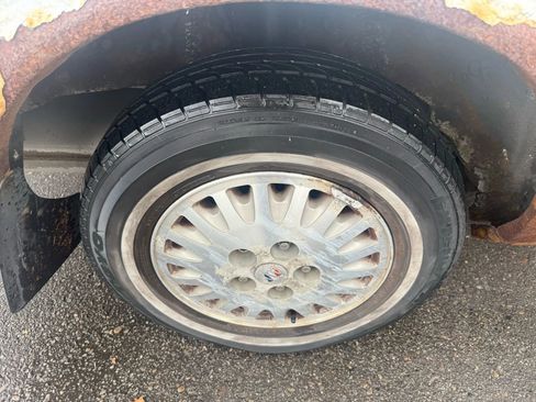 Used 1994 Buick Century Special image 11