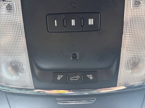 Used 2017 Jeep Grand Cherokee Altitude image 40