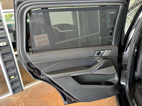 Used 2025 BMW X7 M60i w/ Executive Package AWD/4WD image 31
