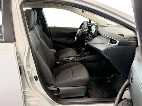 Used 2022 Toyota Corolla LE image 12