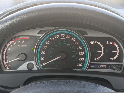 Used 2010 Toyota Venza FWD image 26