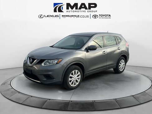 Used 2015 Nissan Rogue S image 1