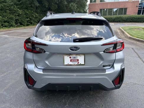 Used 2024 Subaru Crosstrek 2.5i Limited w/ Crosstrek Mirror Package AWD/4WD image 7