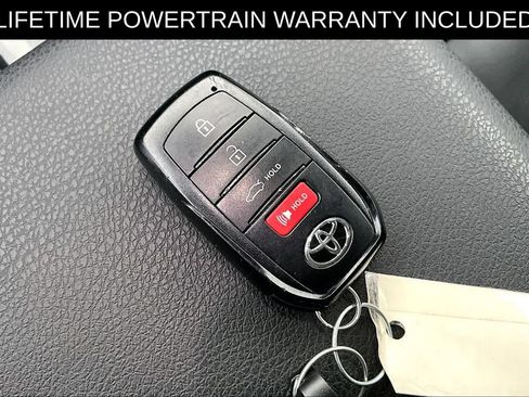 Used 2025 Toyota Camry SE w/ Convenience Package AWD/4WD image 13