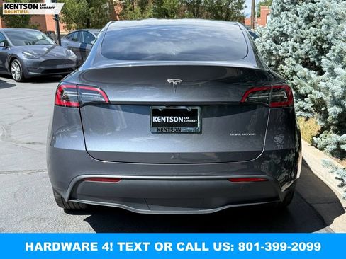 Used 2023 Tesla Model Y Long Range AWD/4WD image 7
