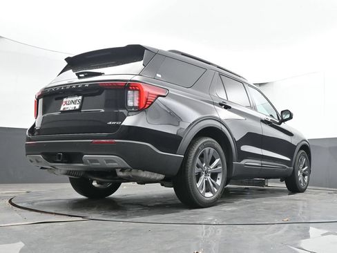 New 2026 Ford Explorer Active w/ Active Comfort Package AWD/4WD image 43