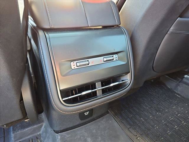 Used 2024 Lincoln Nautilus Reserve w/ Equipment Group 202A AWD/4WD image 18