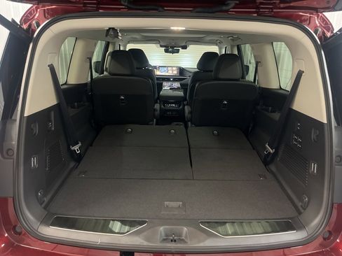 Certified 2025 INFINITI QX80 Sensory image 34