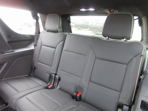 New 2026 GMC Yukon Elevation w/ Elevation Premium Package image 14