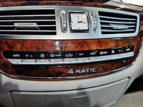 Used 2008 Mercedes-Benz S 550 4MATIC image 45