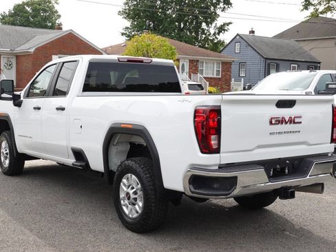 Used 2024 GMC Sierra 2500 Pro image 2