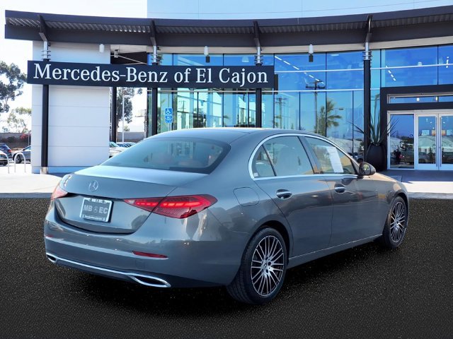 Used 2023 Mercedes-Benz C 300 Sedan image 3