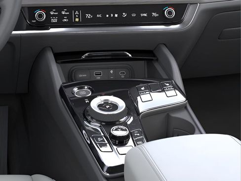 New 2025 Kia Sportage X-Line image 23