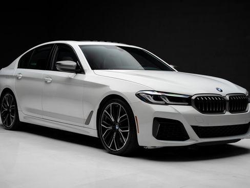 Used 2023 BMW M550i xDrive AWD/4WD image 89