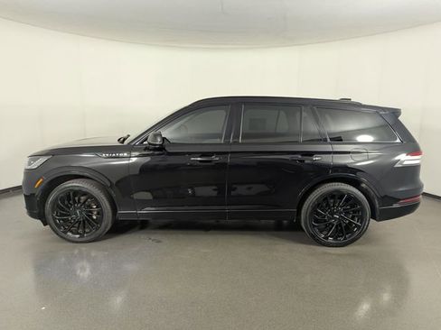 Used 2025 Lincoln Aviator Reserve w/ Jet Appearance Package AWD/4WD image 5