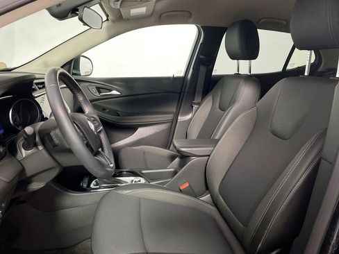 Certified 2023 Buick Encore GX Select w/ Sport Touring Package FWD image 11
