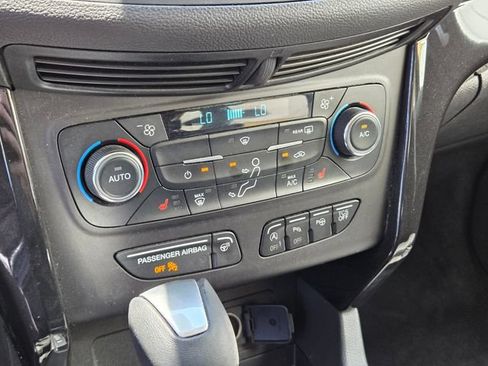 Used 2017 Ford Escape Titanium w/ Equipment Group 301A FWD image 22