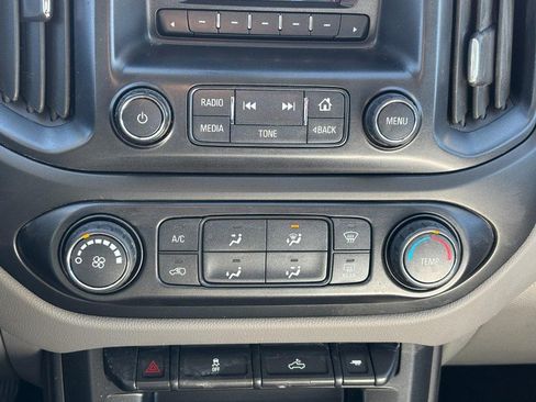 Certified 2016 GMC Canyon 2WD Crew Cab w/ Convenience Package image 22