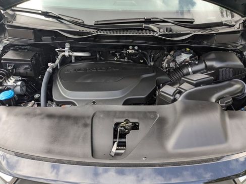 Used 2025 Honda Odyssey Sport-L image 31