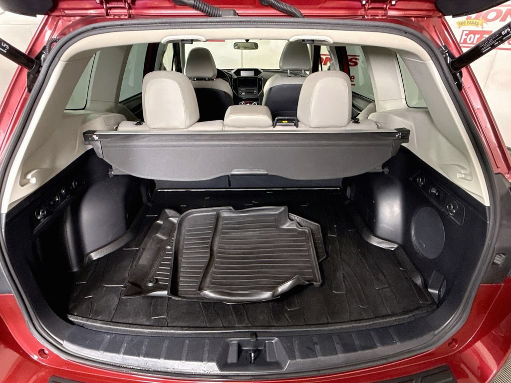 Used 2023 Subaru Forester Limited AWD/4WD image 32