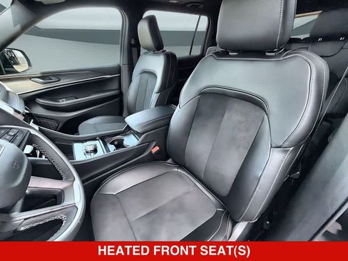 New 2026 Jeep Grand Cherokee L 4WD image 12