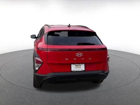 Used 2025 Hyundai Kona SEL image 12