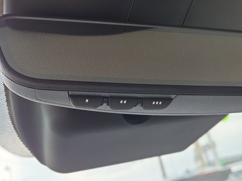 New 2026 Kia Sorento S w/ S Panoramic Sunroof Package FWD image 16