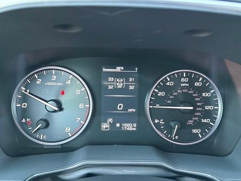 Used 2025 Subaru Outback Onyx Edition AWD/4WD image 11